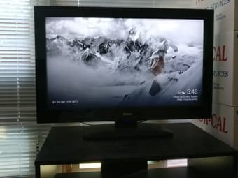 TV + stand 2