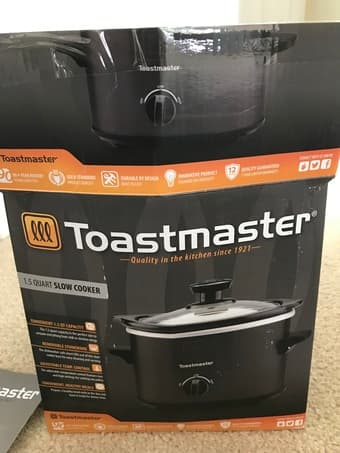 Slow cooker 1.5 quart new never used! 3