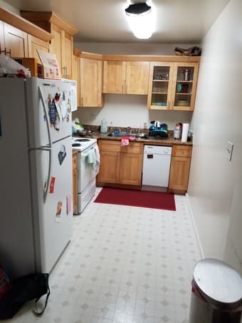 1br in 2br/1ba apartment in Menlo Park, available 7/1 3