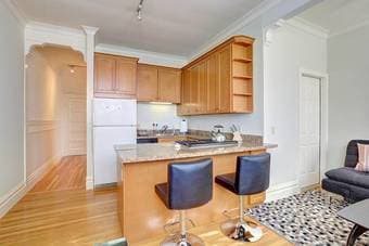 Sunlight Apartment in San Francisco!!! (North Beach, SF) 3