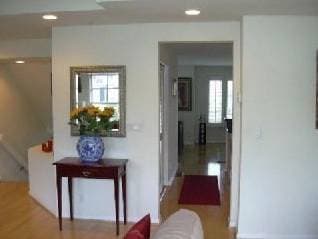 $1400/1836ft2 - sublet room in 3b/3.5 ba July-October in Palo Alto 3