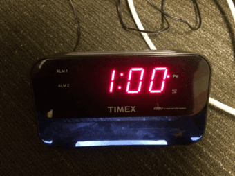 digital alarm clock 1