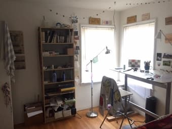 Master BR available in cozy college terrace house 5min from Stanford! 2