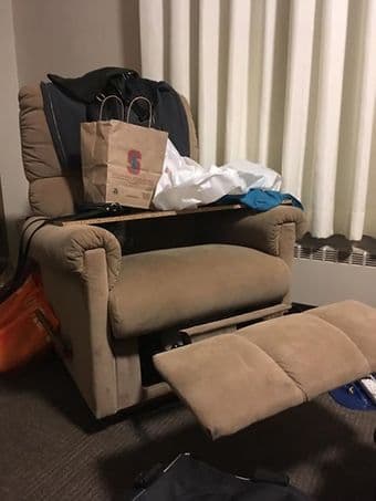 Armchair w full recline 1
