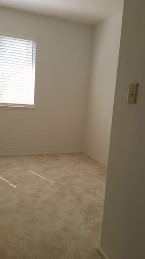 Bedroom in Mountain View townhouse available Jul 1st, 1 year lease 1