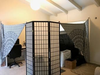 $1000 Furnished & clean livingroom in PA 5 mins from Stanford July 7th 1