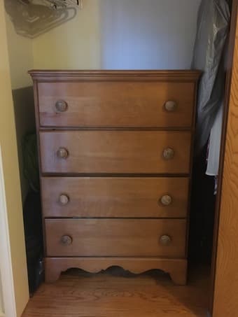 Wooden dresser for Sale 1