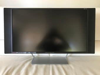 32-inch HP LED-Lit Monitor 2560x1440 HD 1