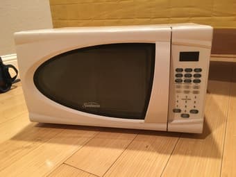 Microwave for sale 1