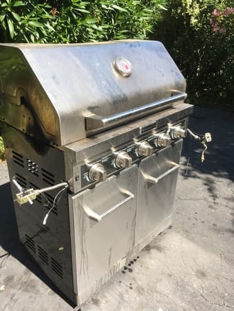 5-Burner Propane Gas Grill FOR SALE! 1