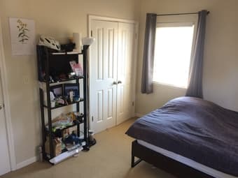 Available now! One BR with shared bathroom in a townhouse Menlo Park 1
