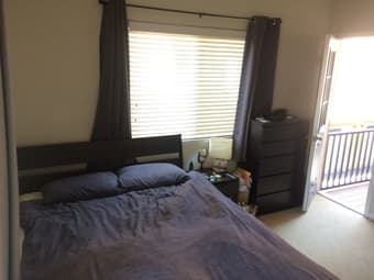 Available now! One BR with shared bathroom in a townhouse Menlo Park 2