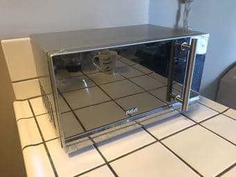 MICROWAVE RCA STAINLESS 1