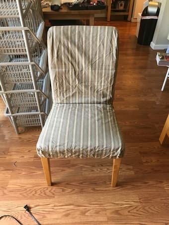Set of 4 dining chairs 1