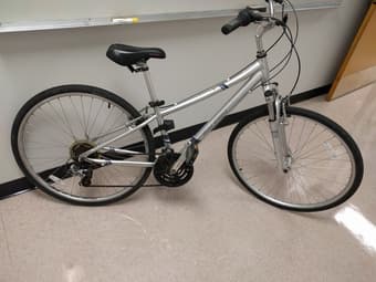Raleigh Route 3.0 Bike 1