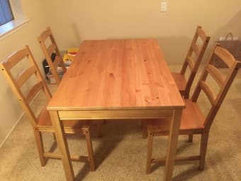 Table and 4 chairs for sale 1