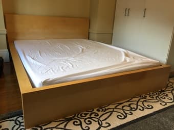 Like-new Ikea Malm Bedframe (Queen size) 1