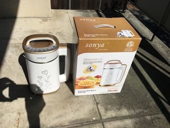 Soybean milk maker 1