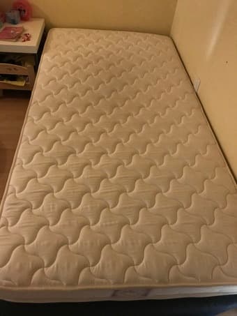 Twin mattress, dinning chair, counter-height chair, microwave 3