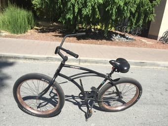 3G Long beach California Cruiser bike  (mette black and copper rim) 2