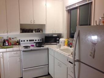 Stanford EV room in 2 bedroom 2