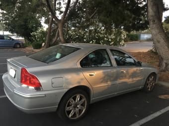回国卖车，2005 Volvo S60 silver 3