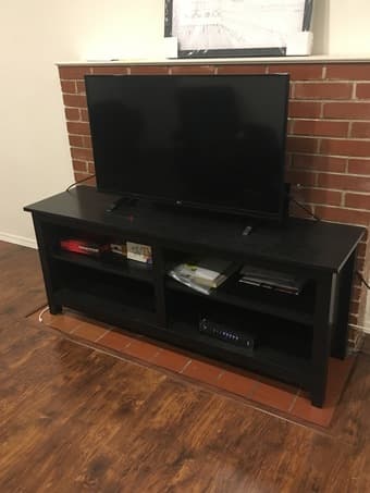 TV and TV Stand for Sale 1