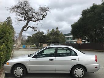 2001 mistubish mirage 1