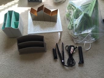 FINAL DAY SALE! Everything you see in this picture is $3 2