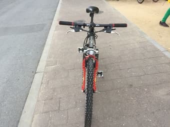 TREK 6000 mountain bike for sale 3