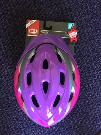 BNWT women's bike helmet M/L 2
