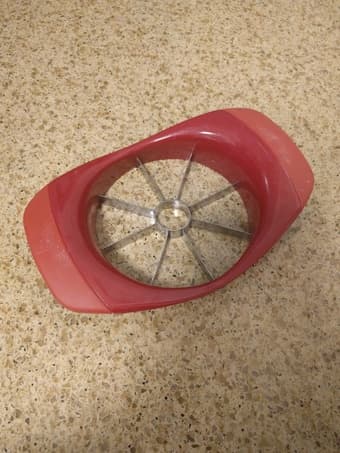 Apple slicer / cutter / wedger 1