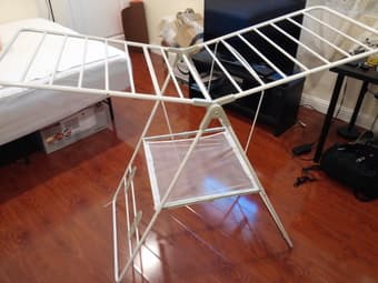 Moving sale (light standing, table, drying rack) 3