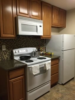Curtner Ave, Palo Alto (one room available from Aug 13 to 30) 3