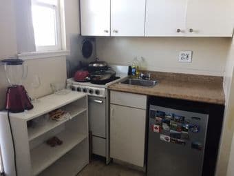 San Carlos/Studio/$1200 from 7/27 to 8/20 everything included 2