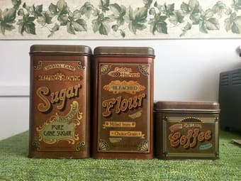 VERY CUTE KITCHEN TINS 1