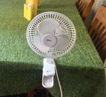 Desk/table fan 1