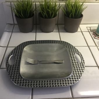 ORIGINAL WILTON ARMERALE TRAY 1
