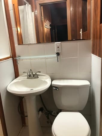 Furnished master bedroom available right now at Palo Alto 3