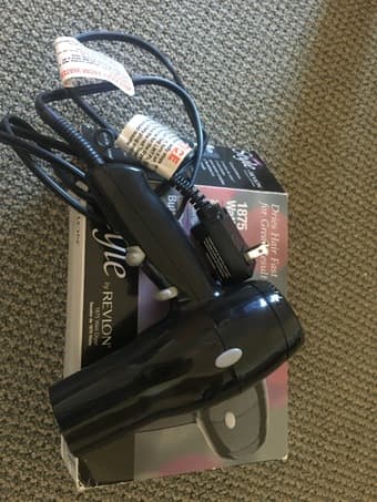 Hair dryer 6$ 1
