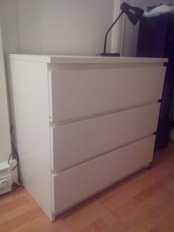 CABINET IKEA AS NEW 1
