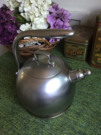 FANCY BELGIQUE  KETTLE 2