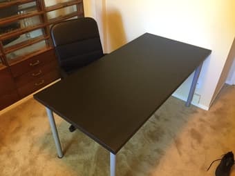 Big desk, chair and table light 1