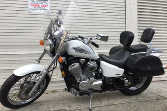 HONDA SHADOW VLX DELUXE (600cc) 2