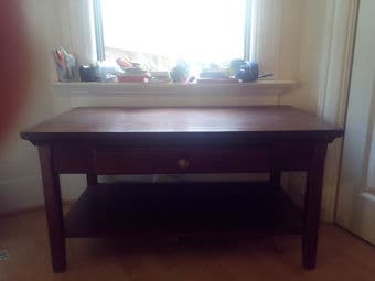 MOVING SALE: TV TABLE in WOOD 2
