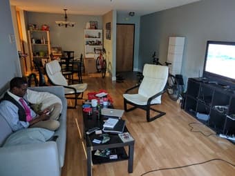Room in Beautiful Mountain View Condominium Available for Subletting 1