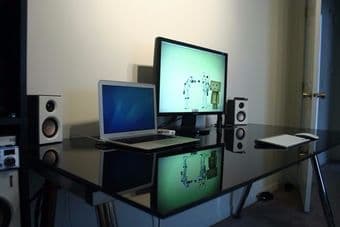 IKEA DESK - great condition 1