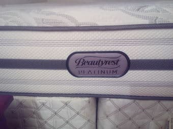 AMAZING MOVE OUT Sale: Further reduction BEAUTYREST PLATINUM MATTRESS 2