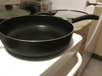Large pot for sale 1