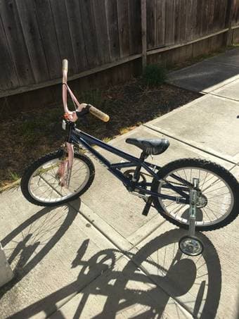 20" Spiderman BMX Bike - for boys, girls or adults 2
